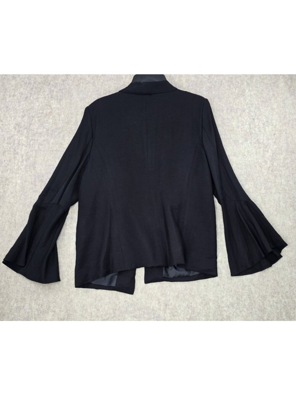 Lauren Conrad Womens Black Bell Sleeve Blazer Size 16 Rayon Blend - Picture 2 of 8